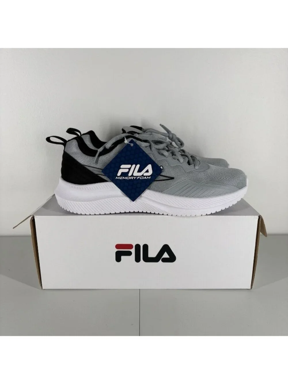 Fila Men Size 9 Grey Comfort Lace-Up Memory Primo-Forza Running Shoes NWB